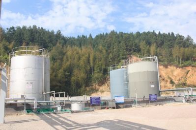 硫酸、液堿儲罐區(qū)